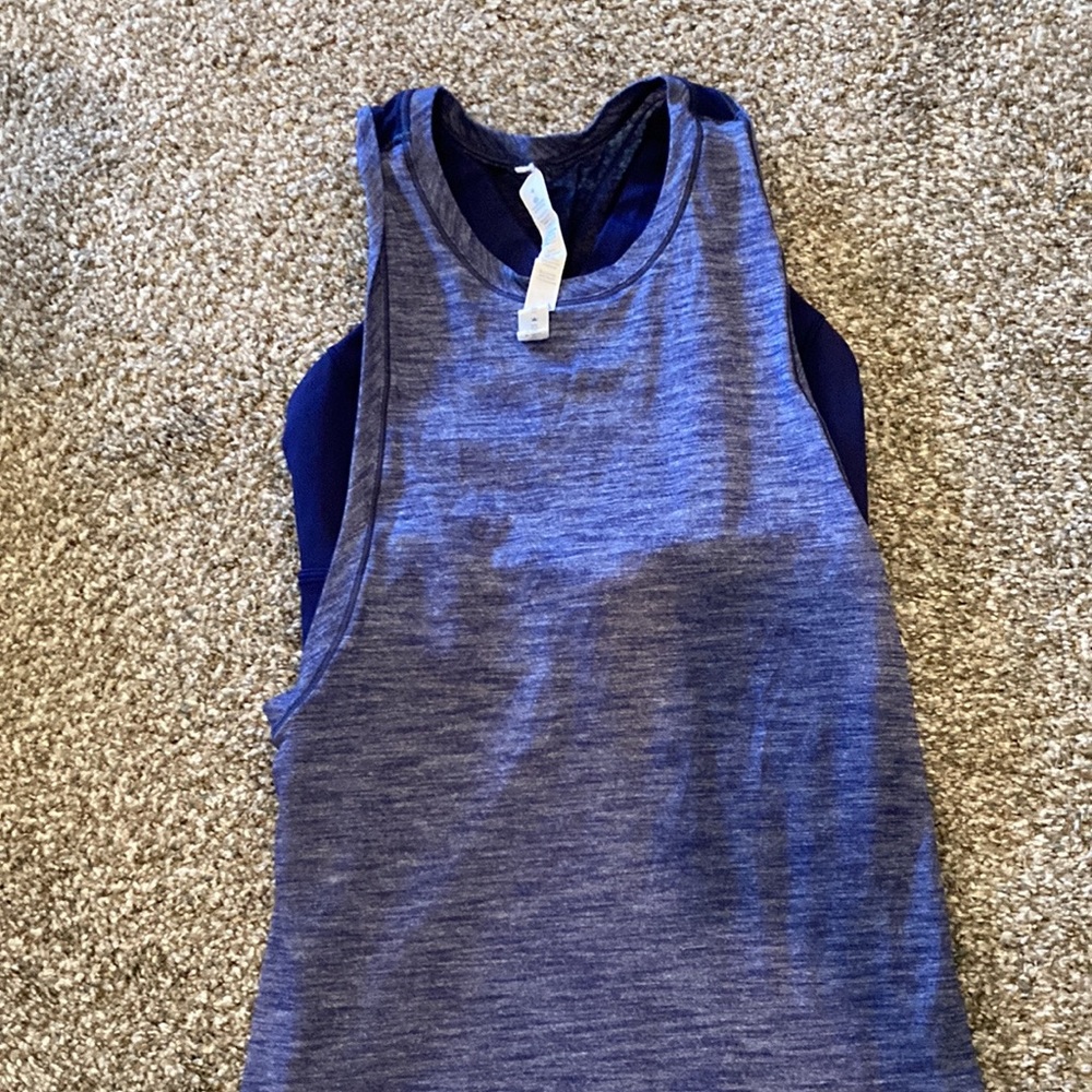 Womens lululemon built in bra tank